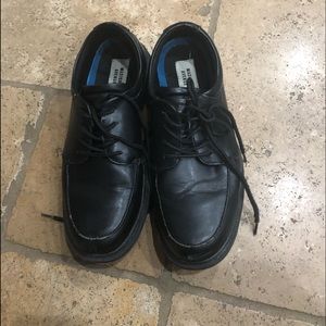 Boys dress shoes🔴SOLD🔴